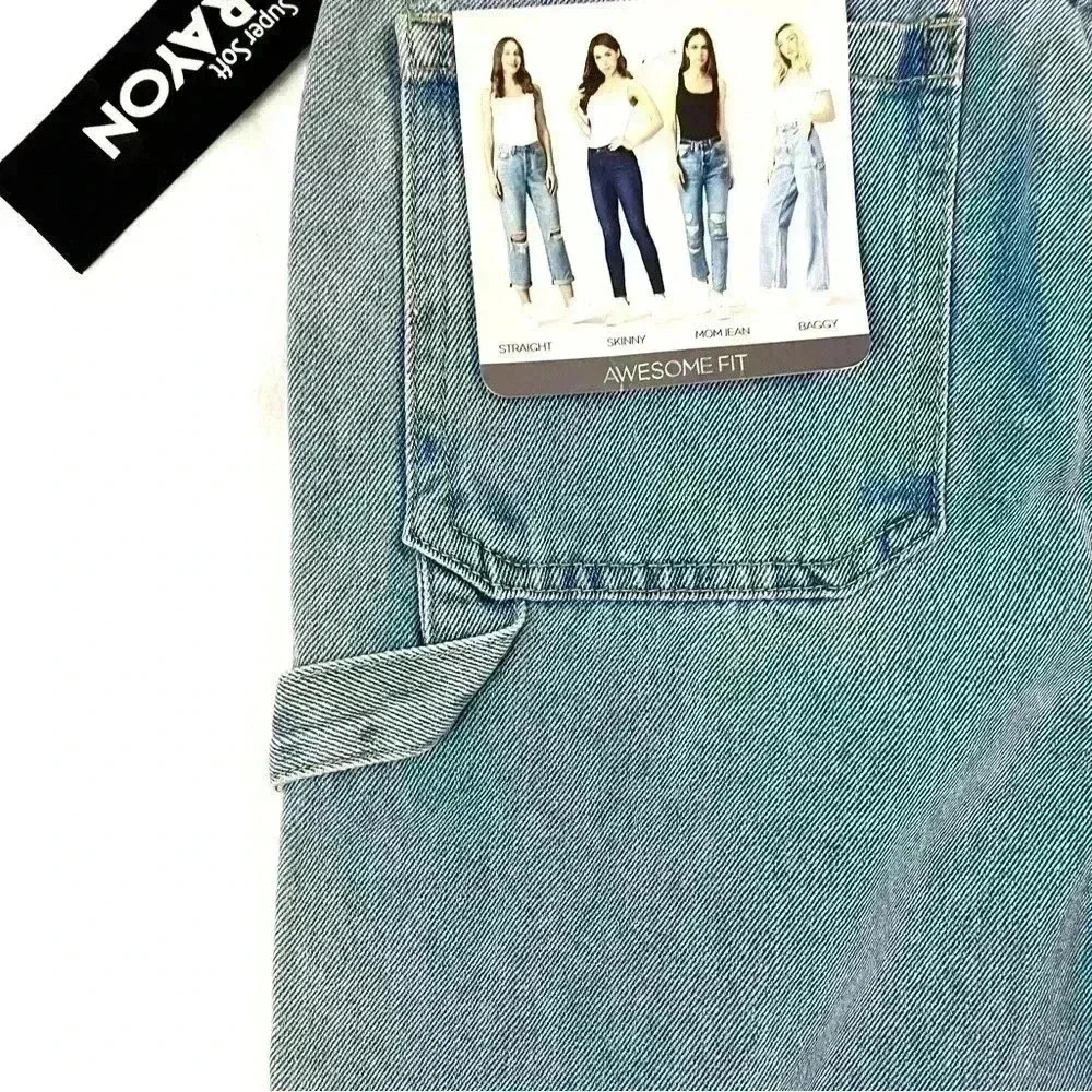 NWT Simple Society Highrise Light Wash Rayon Ankle Carpenter Jeans Size 9/29 - Picture 11 of 16